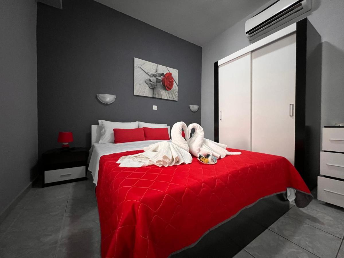 Niriides Rooms Nea Kallikrateia Esterno foto