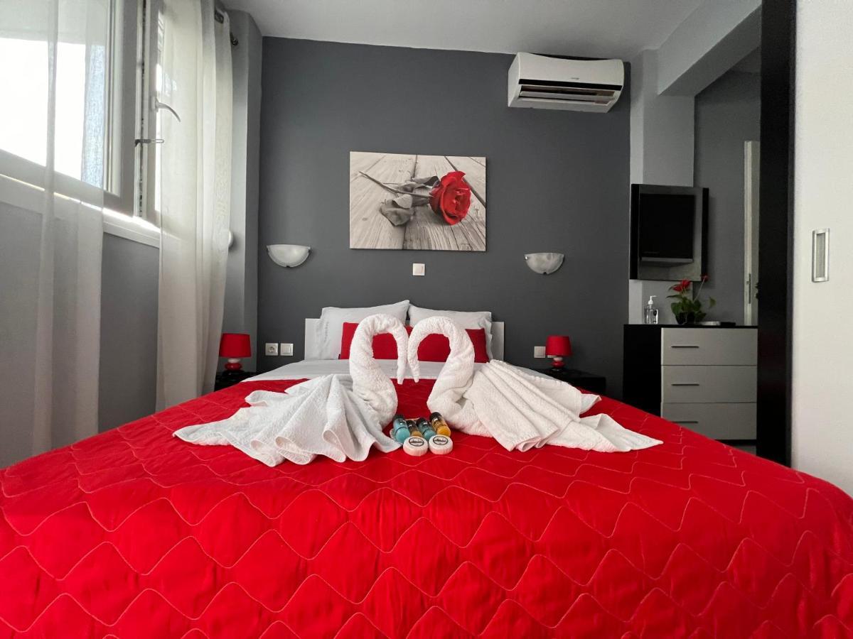 Niriides Rooms Nea Kallikrateia Esterno foto
