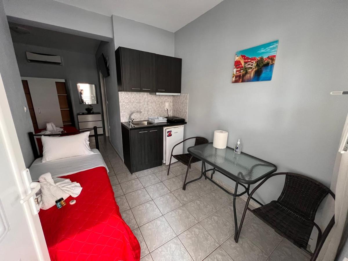 Niriides Rooms Nea Kallikrateia Esterno foto